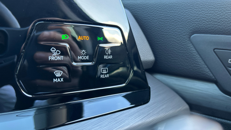 Volkswagen Golf 1.5 eTSI Style 5dr DSG Petrol Hatchback